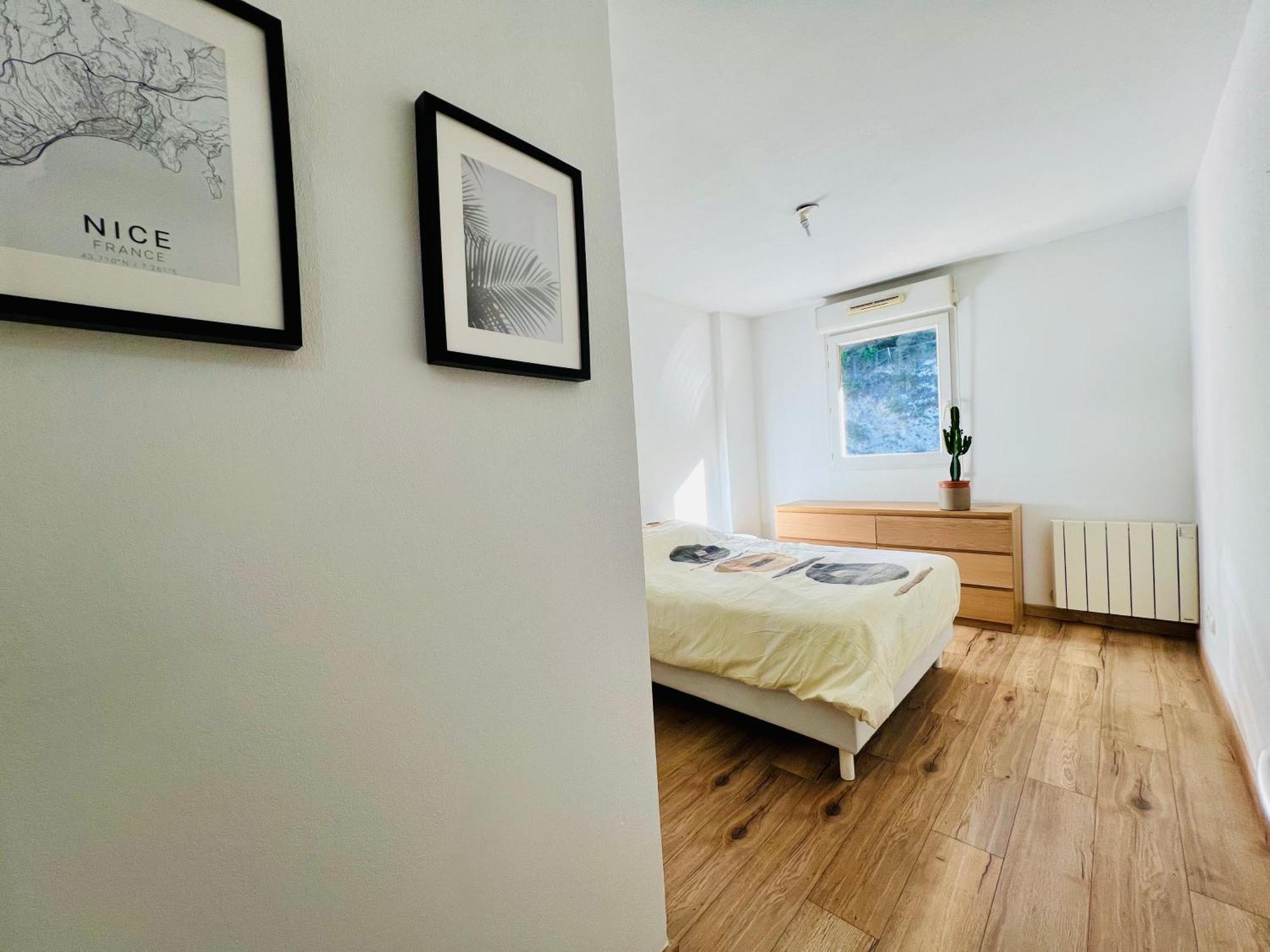 ניס Magnificent Renovated Apartment, 2 Rooms Of 45 M2, Close Tothe Sea, Top Floor, Terrace מראה חיצוני תמונה