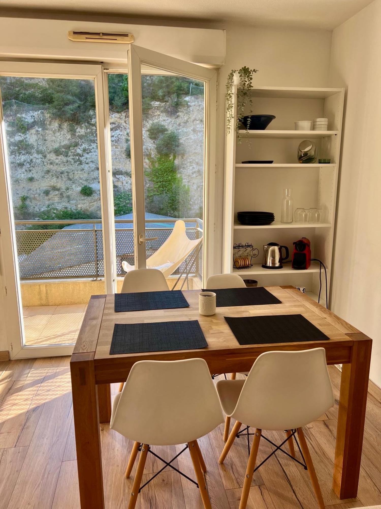 ניס Magnificent Renovated Apartment, 2 Rooms Of 45 M2, Close Tothe Sea, Top Floor, Terrace מראה חיצוני תמונה