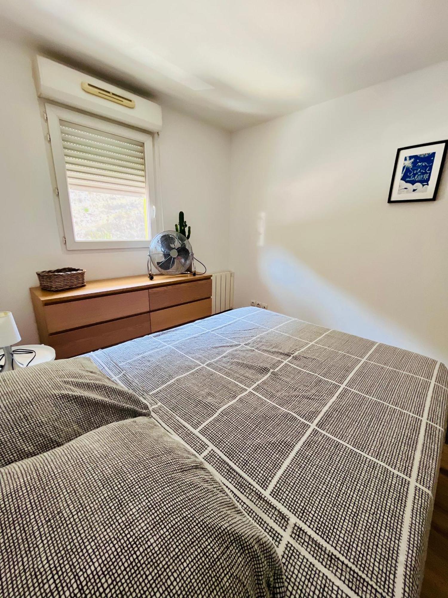 ניס Magnificent Renovated Apartment, 2 Rooms Of 45 M2, Close Tothe Sea, Top Floor, Terrace מראה חיצוני תמונה