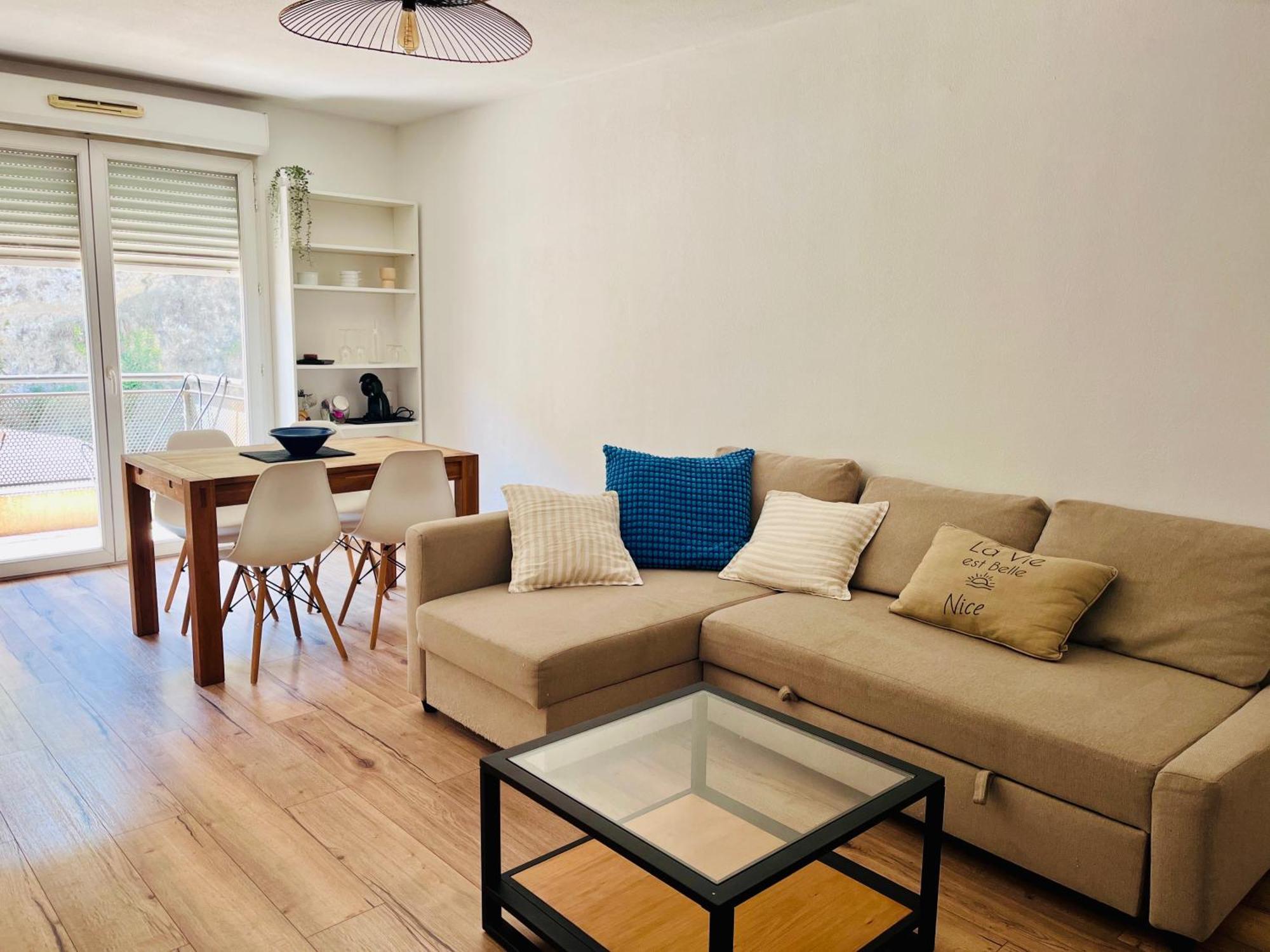 ניס Magnificent Renovated Apartment, 2 Rooms Of 45 M2, Close Tothe Sea, Top Floor, Terrace מראה חיצוני תמונה
